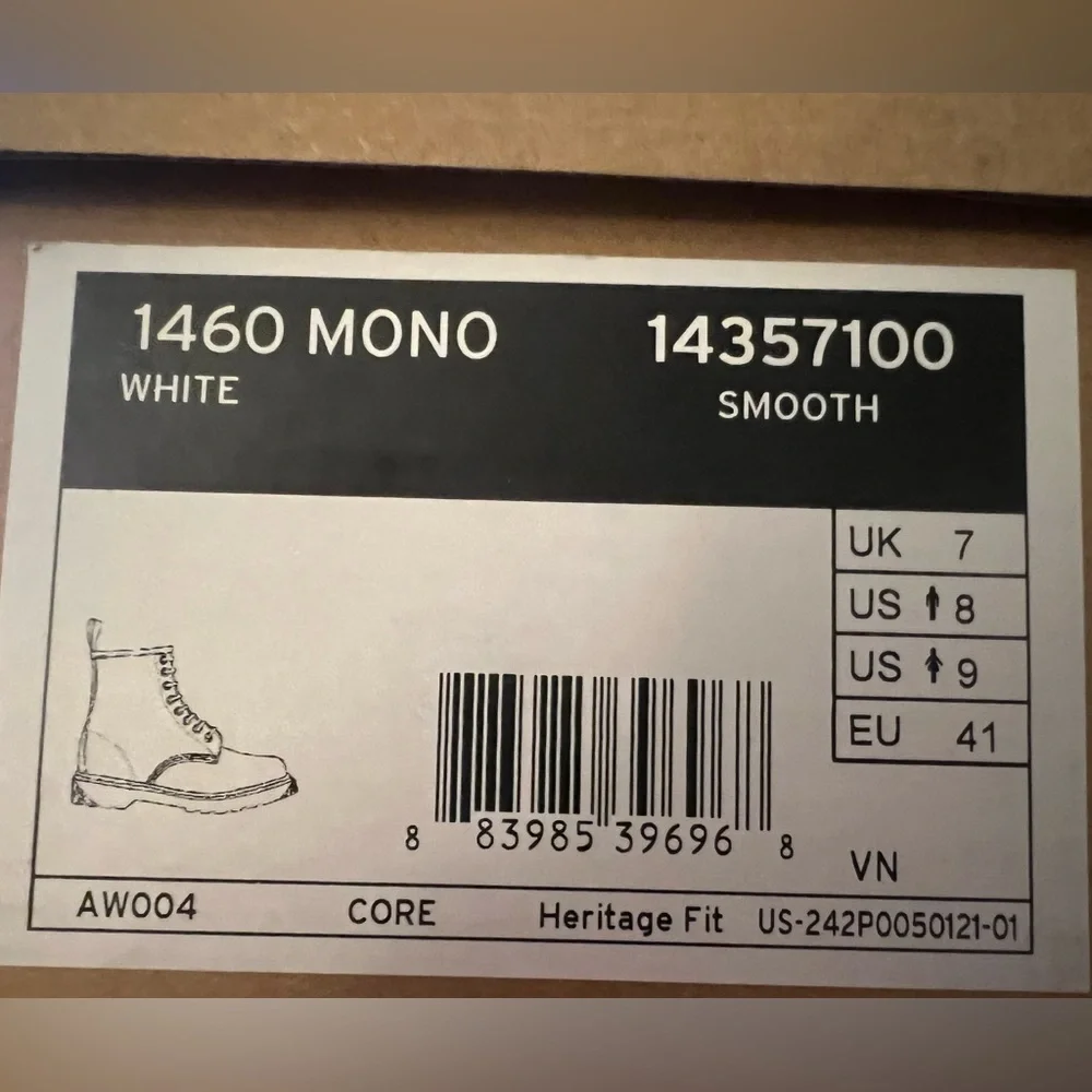 White Doc Martens - Picture 3 of 7